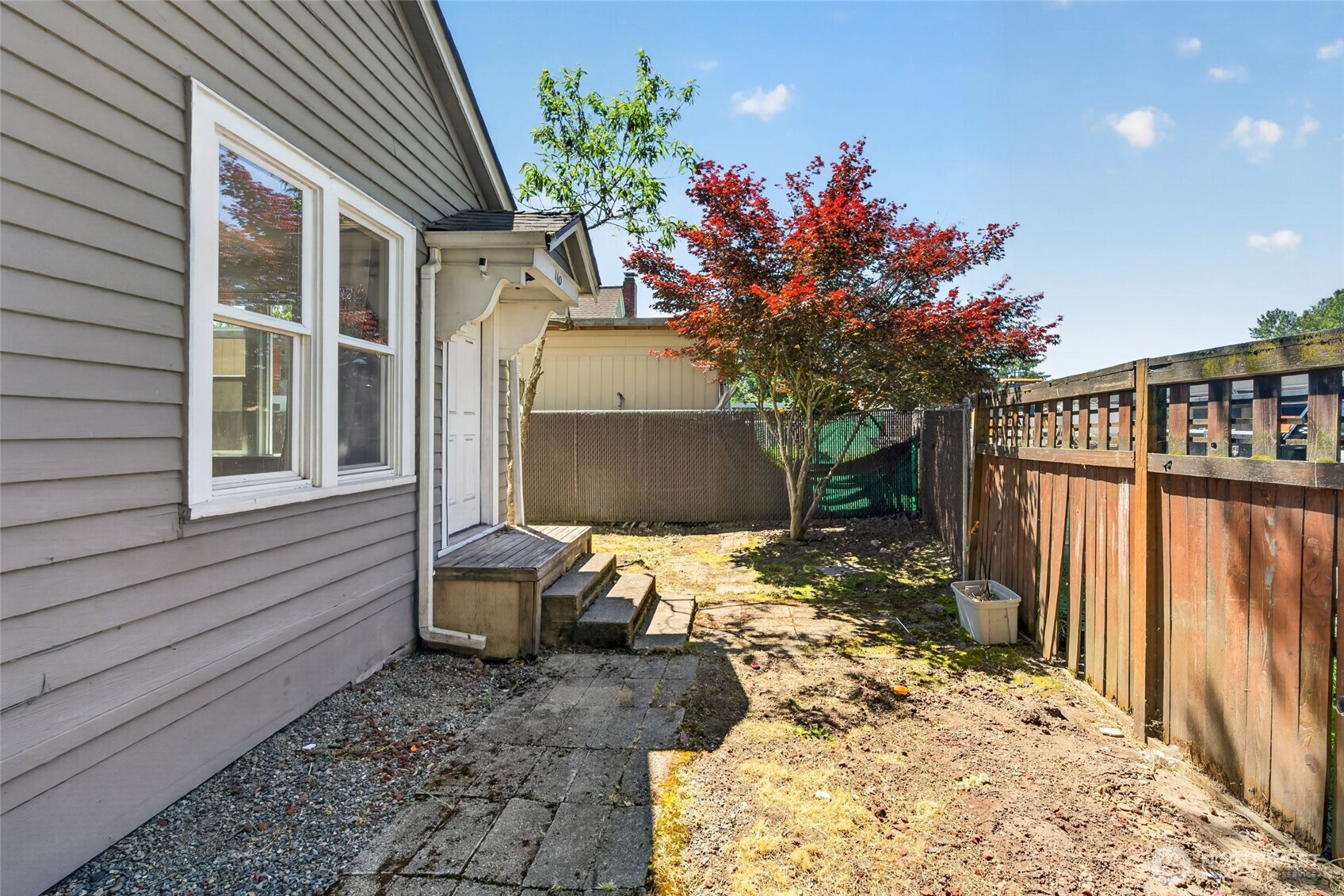 110 Lincoln Avenue Property Photo 21