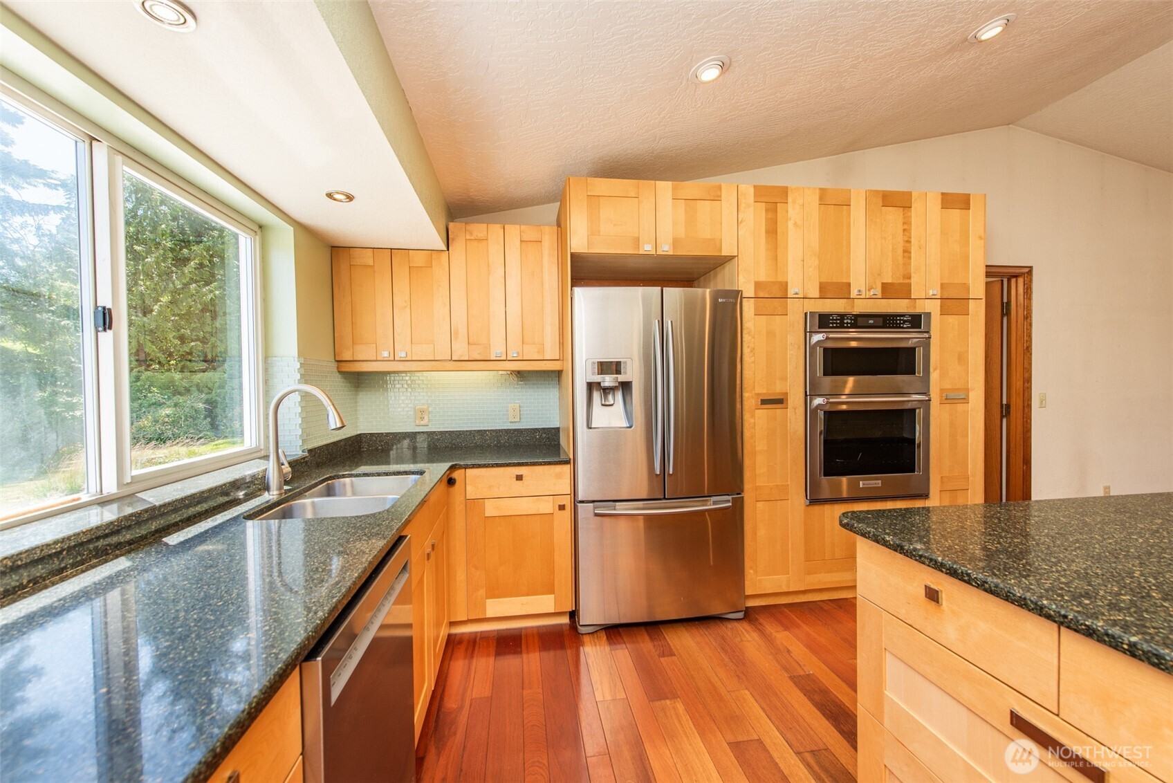 1419 S Pacific Vista Property Photo 11