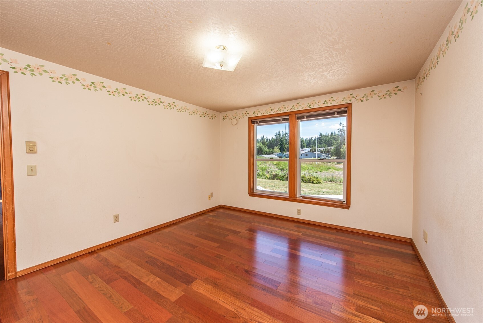 1419 S Pacific Vista Property Photo 22
