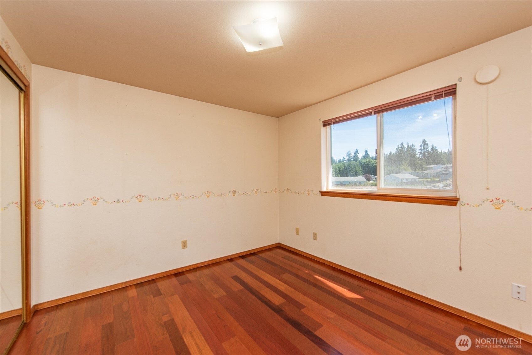 1419 S Pacific Vista Property Photo 26
