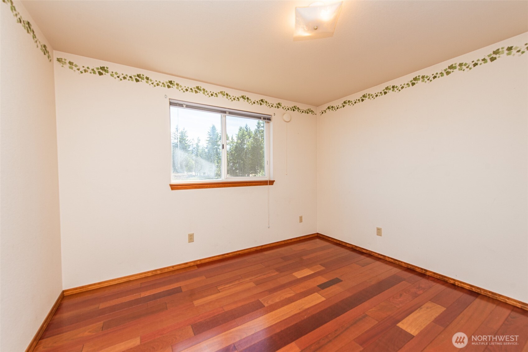 1419 S Pacific Vista Property Photo 27