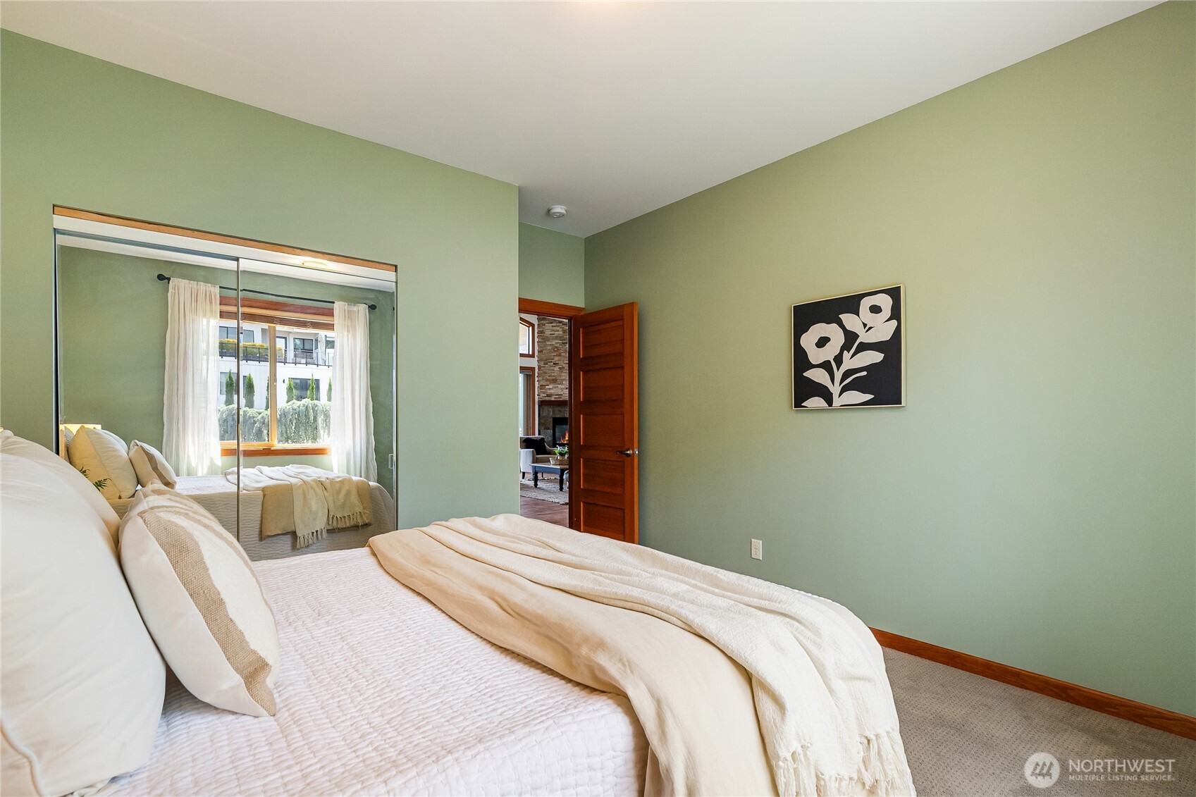 5550 Whitehorn Way Property Photo 18