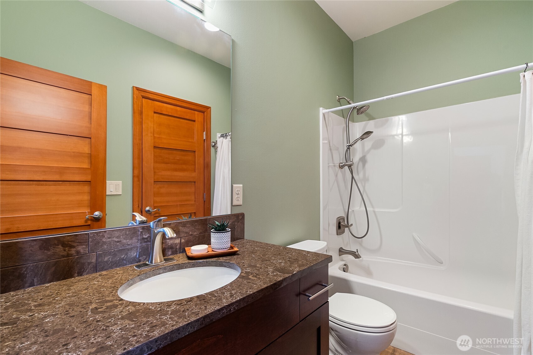5550 Whitehorn Way Property Photo 20
