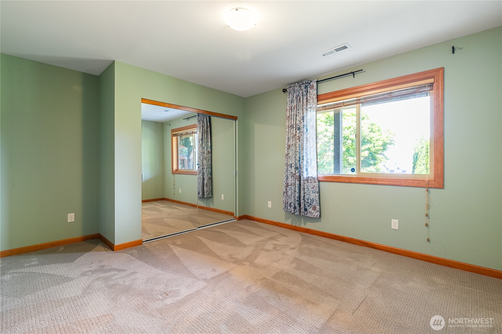 5550 Whitehorn Way Property Photo 25