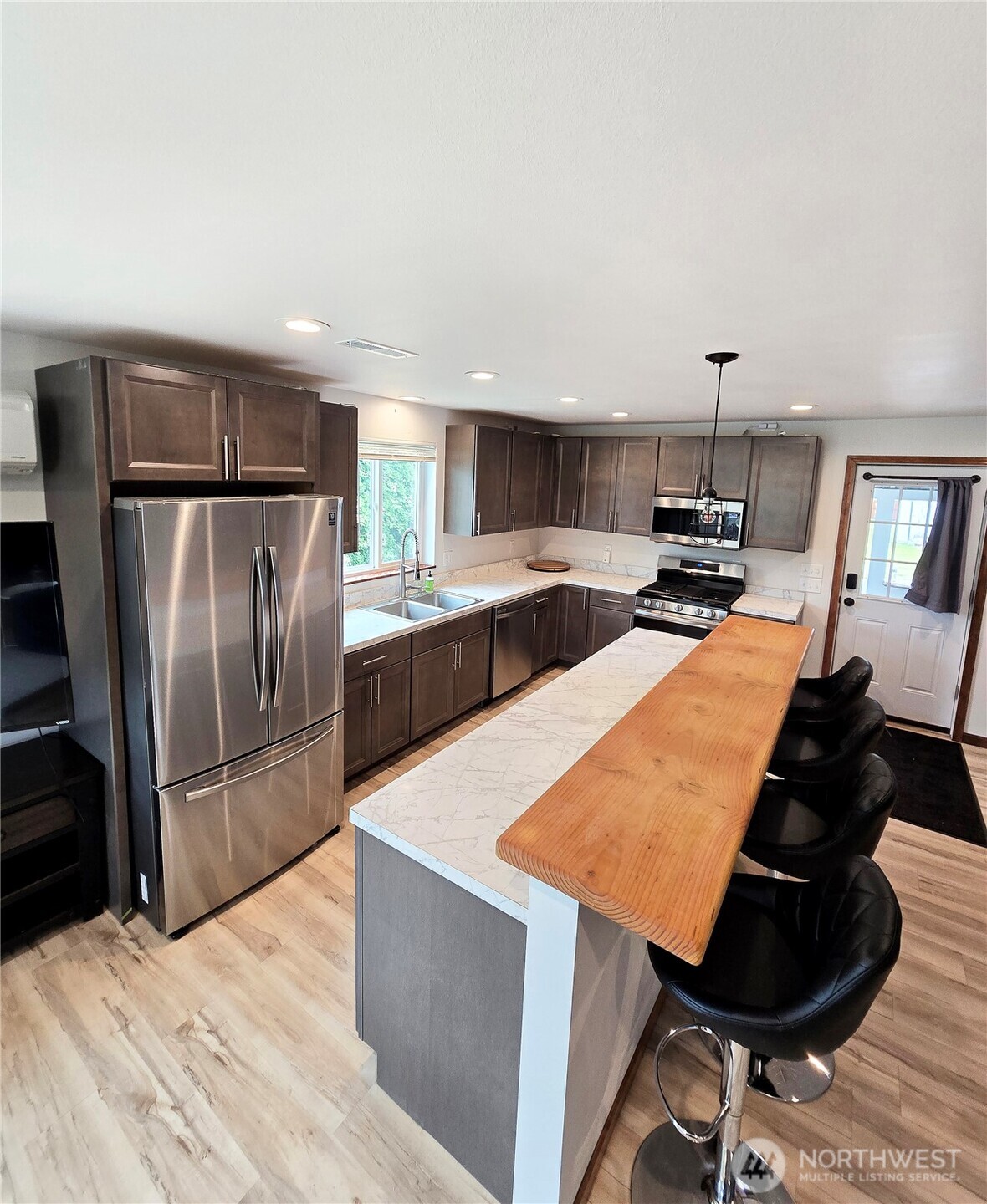 16674 State Route 9 Property Photo 7