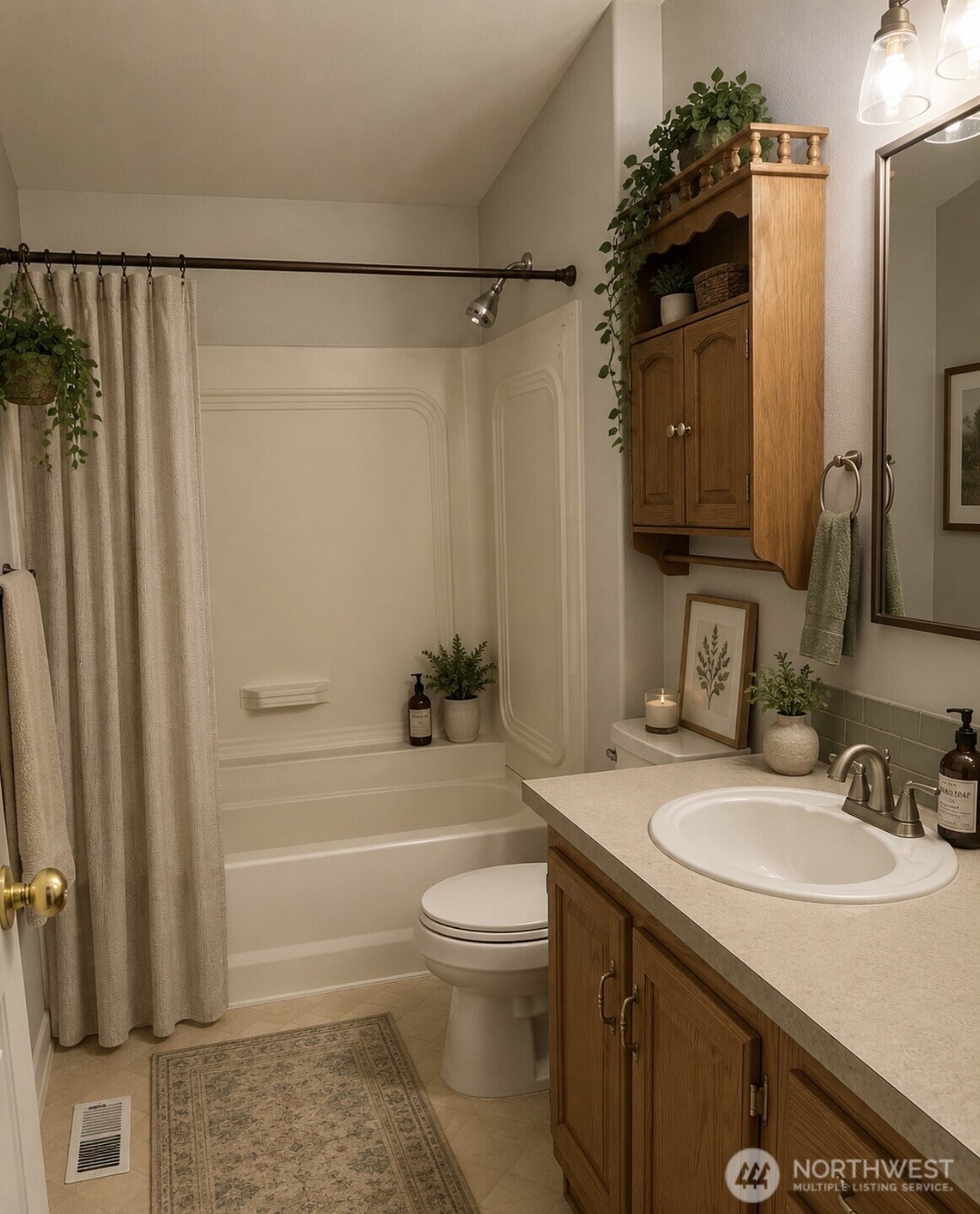 827 Ne Woodard Avenue Property Photo 29
