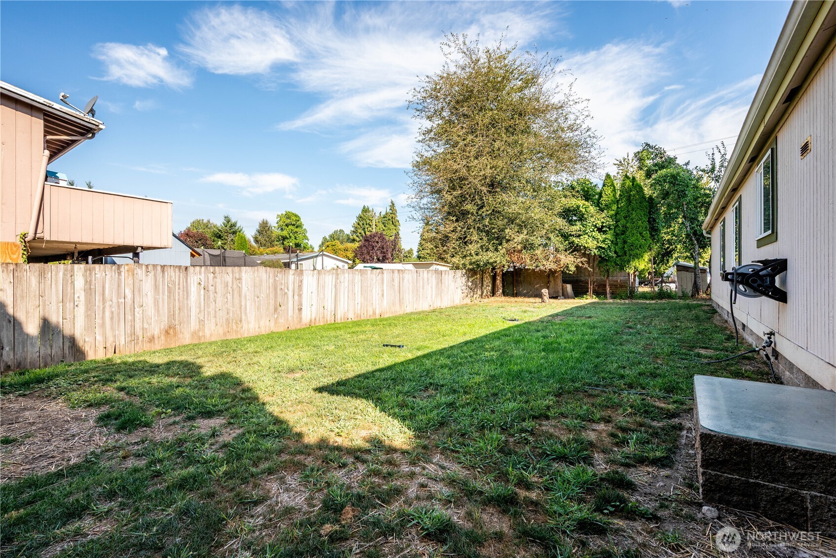 827 Ne Woodard Avenue Property Photo 34