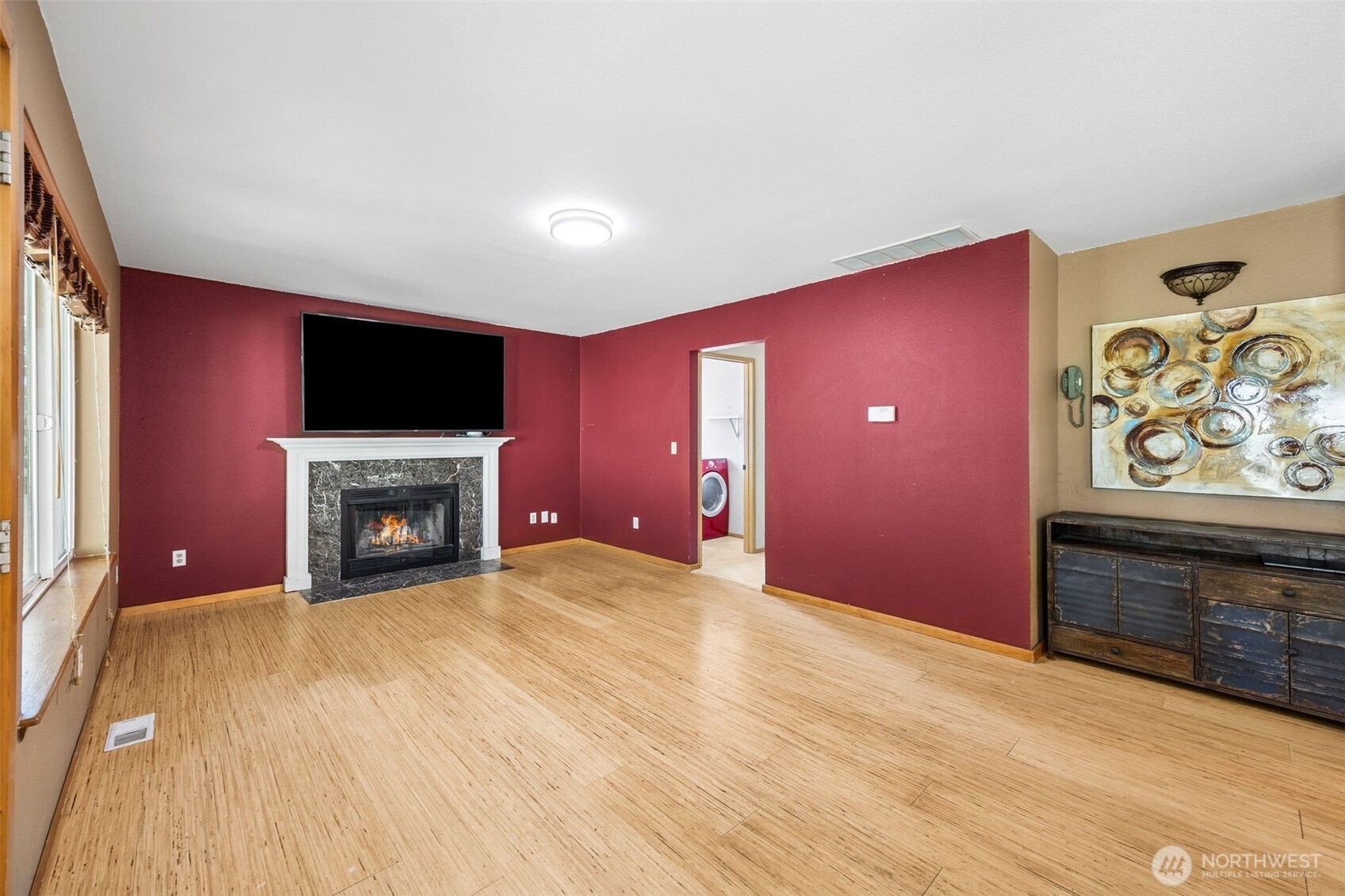35012 13th Place Property Photo 6