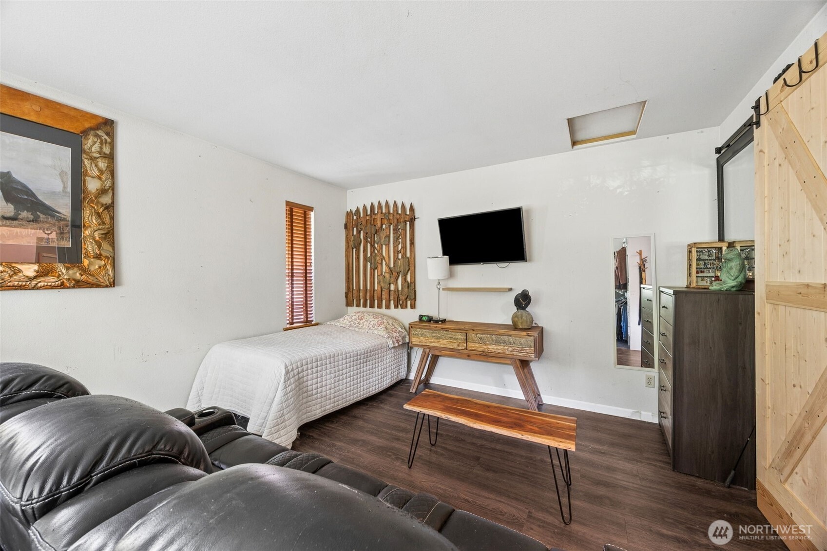 35012 13th Place Property Photo 12