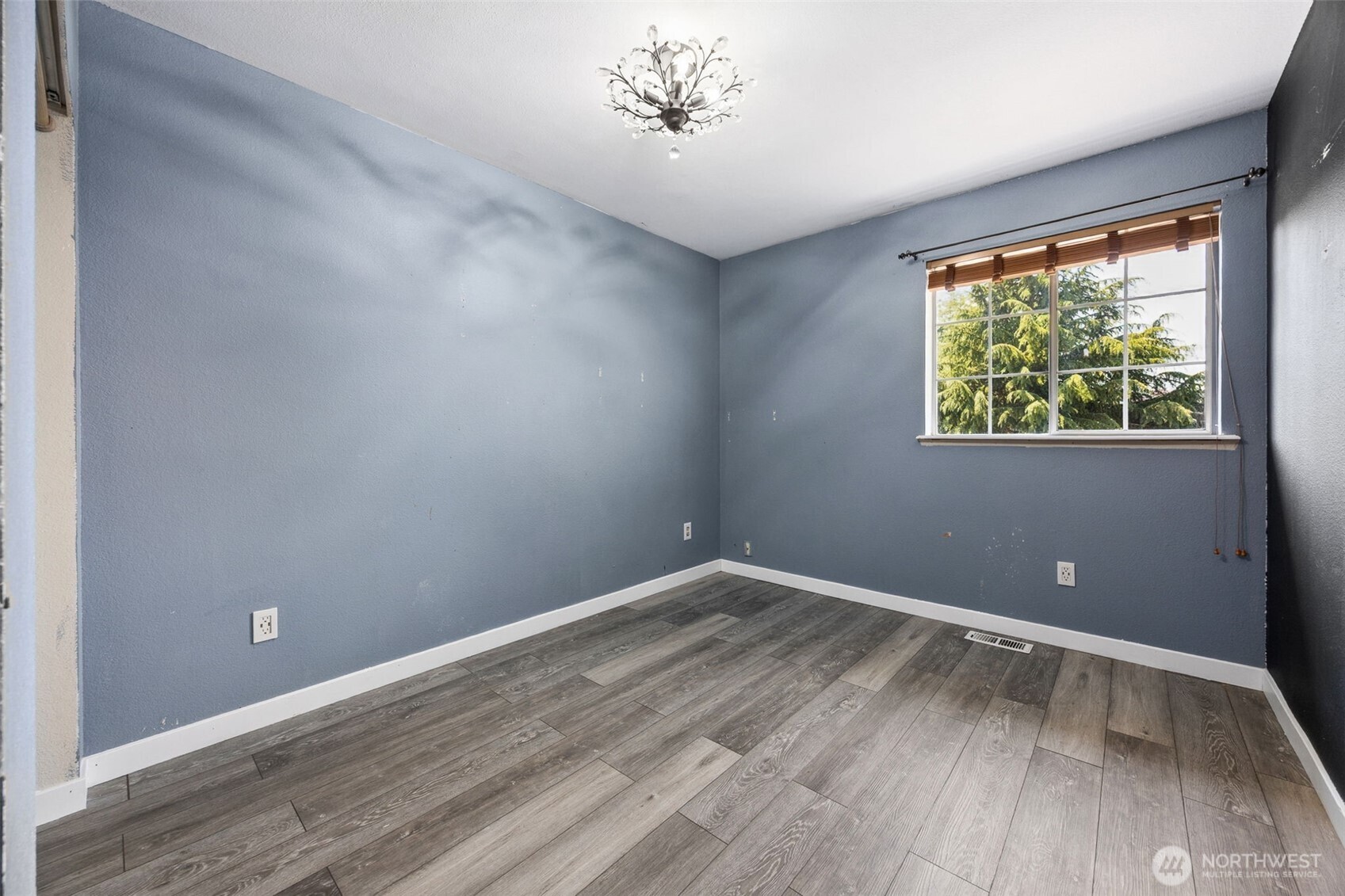 35012 13th Place Property Photo 17