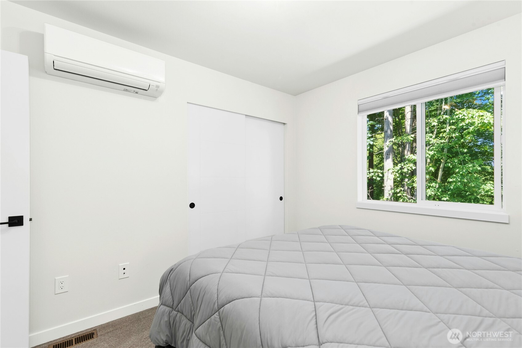13710 Ash Way B7 Property Photo 30