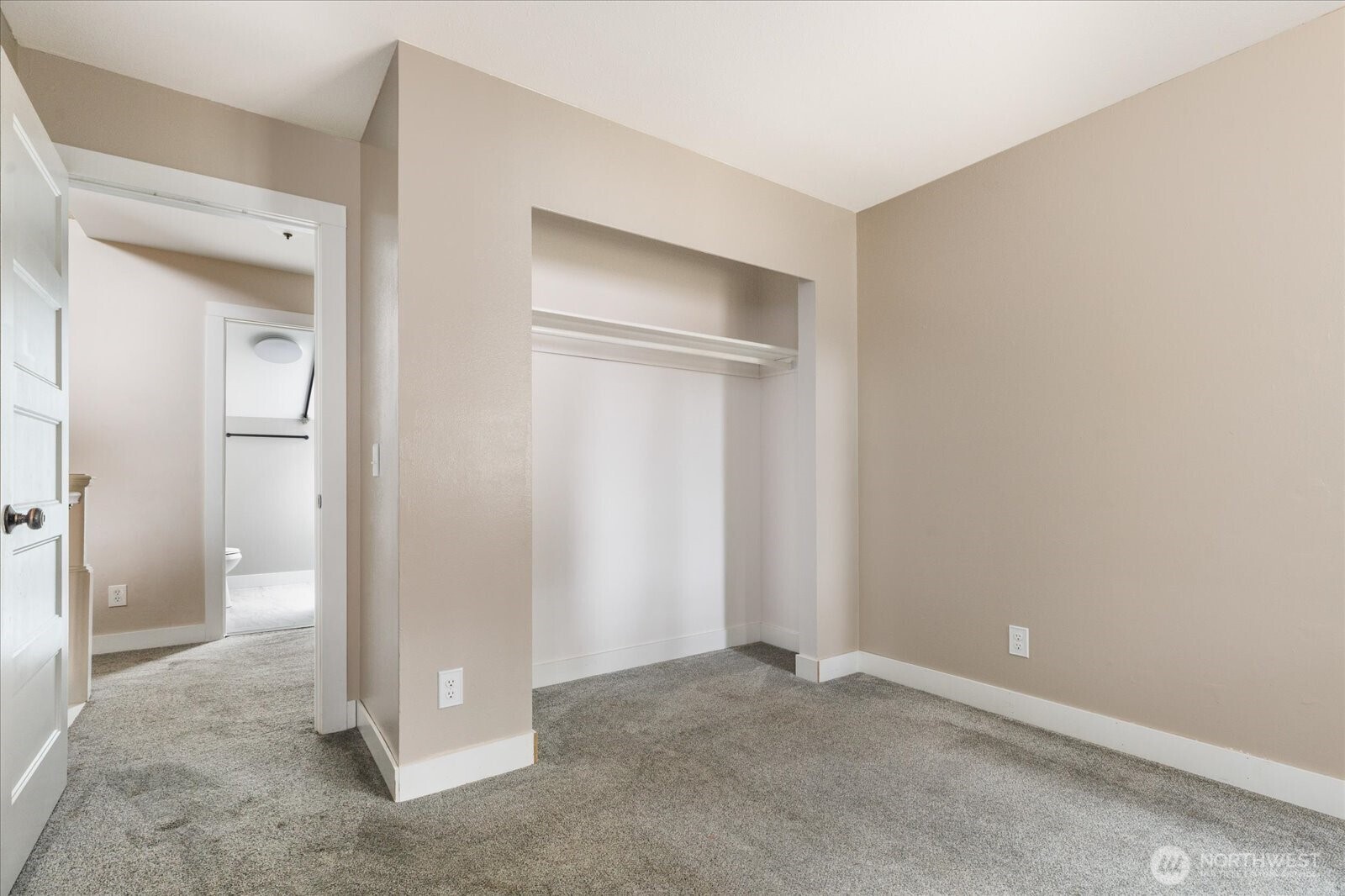 210 Nw Calista Ct. Property Photo 26