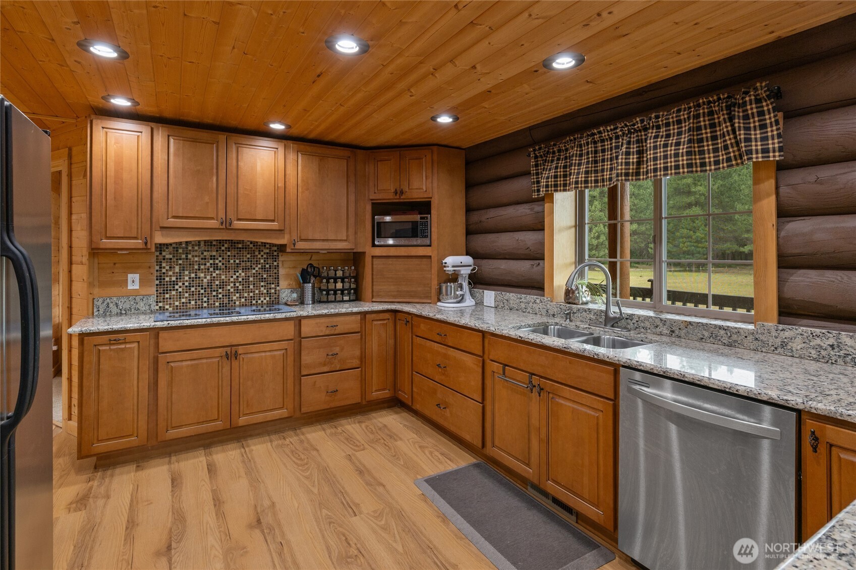 6151 Nelson Siding Road Property Photo 16