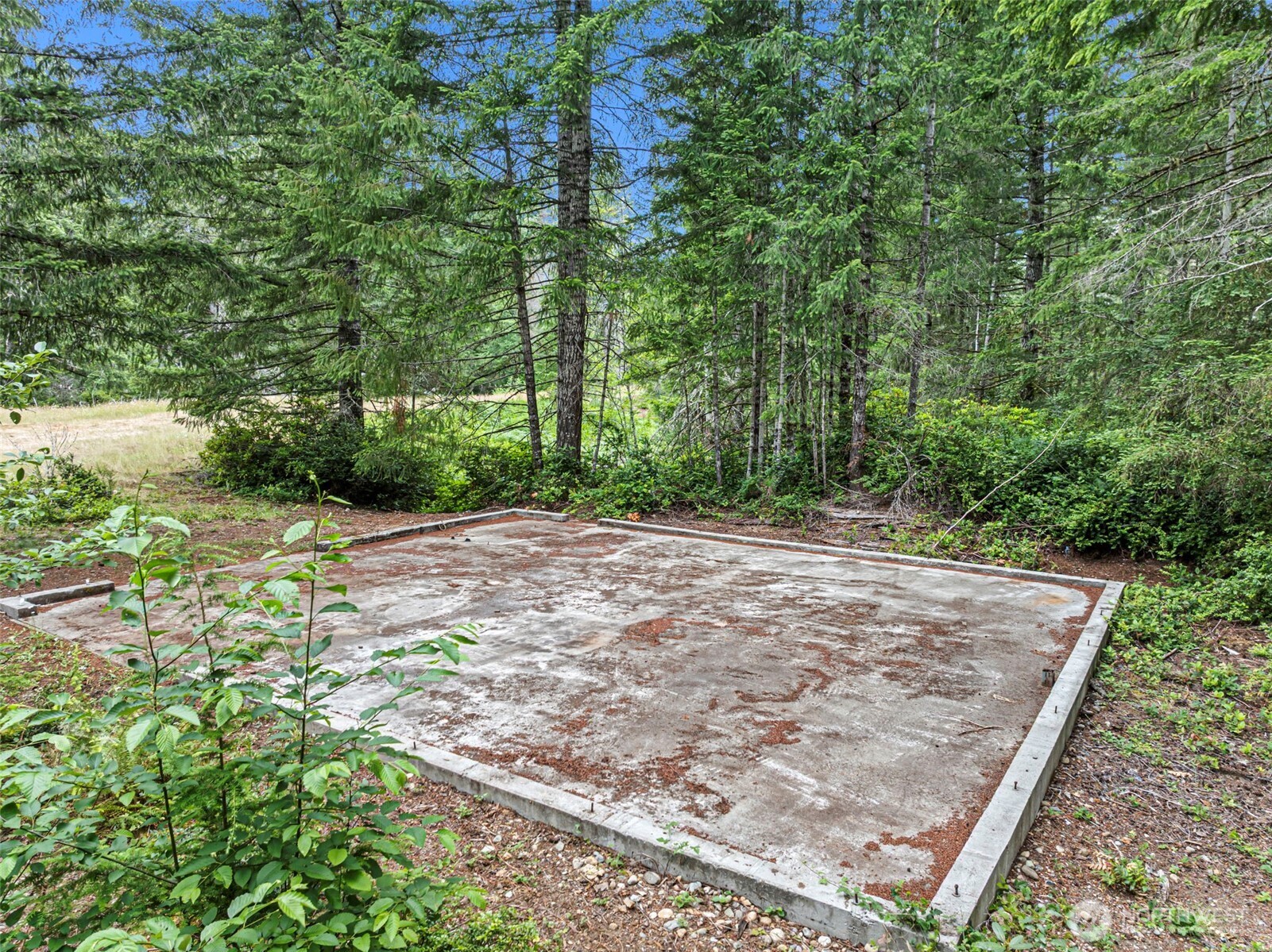 101 Ne Smithy Forge Lane Property Photo 10