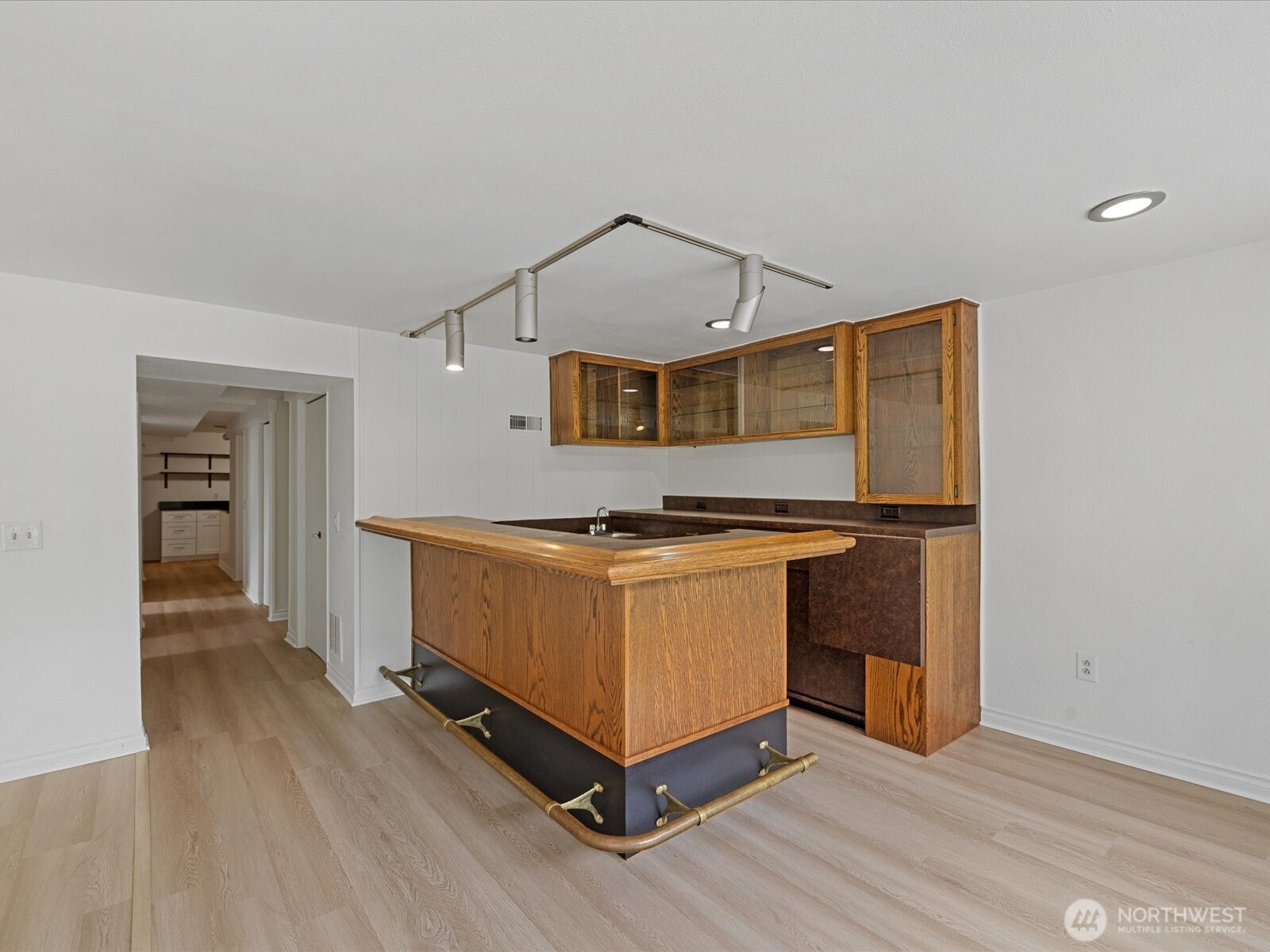 3303 Wave Drive Property Photo 22