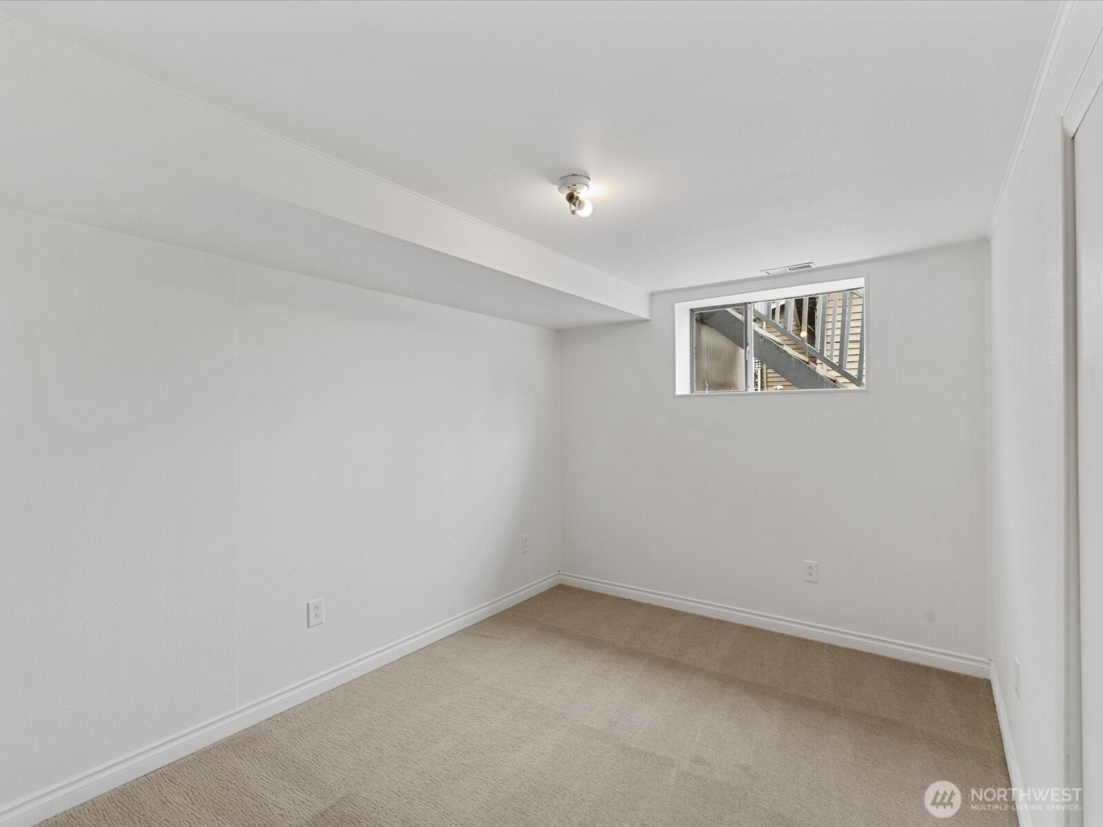 3303 Wave Drive Property Photo 23