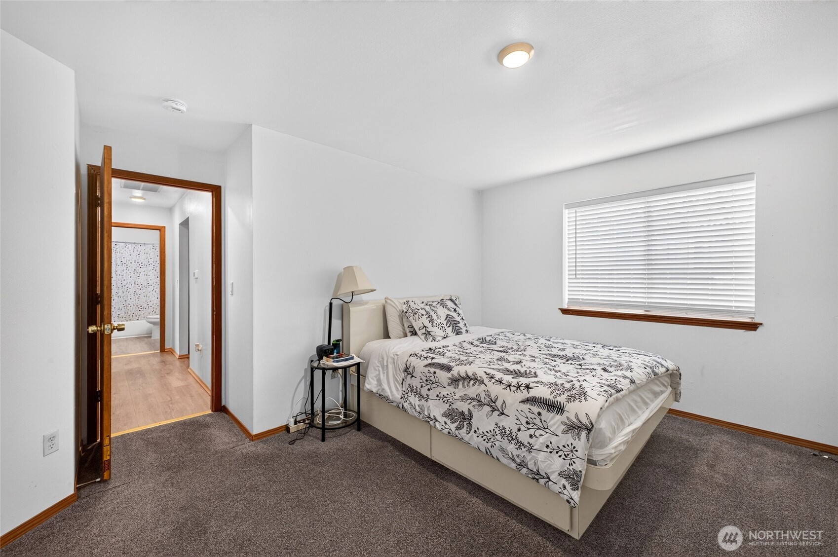 401 E 69th Street Property Photo 19