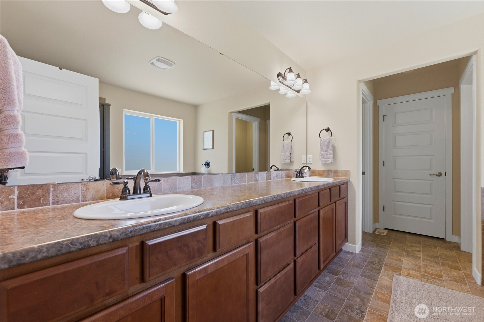 4392 Chanting Circle Property Photo 22