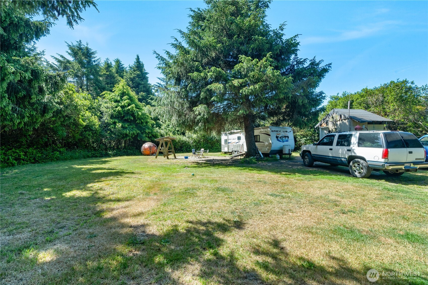 370 -360 Ocean Shores Boulevard Property Photo 5
