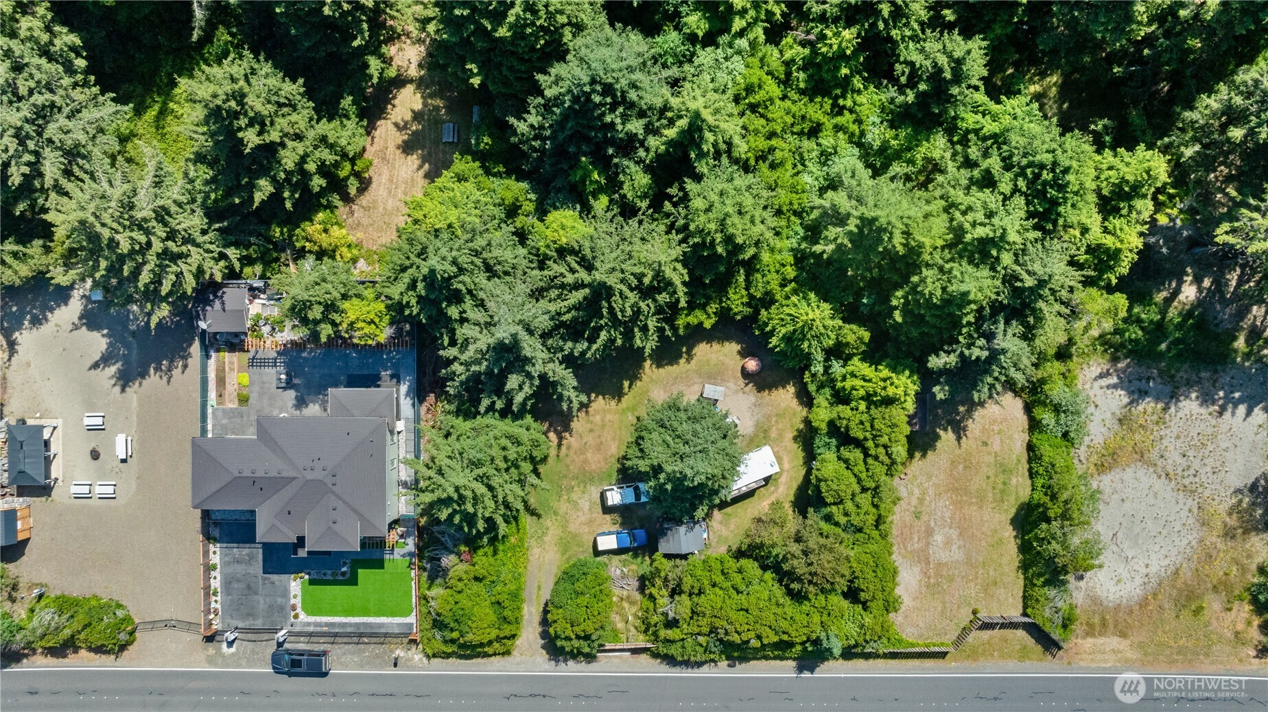 370 -360 Ocean Shores Boulevard Property Photo 7