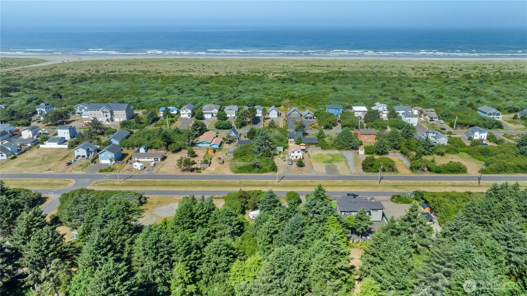 370 -360 Ocean Shores Boulevard Property Photo 12