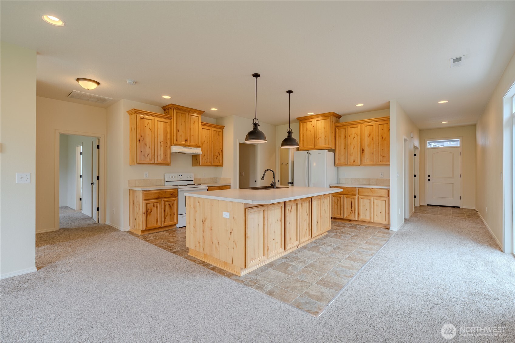413 Stone Park Property Photo 8