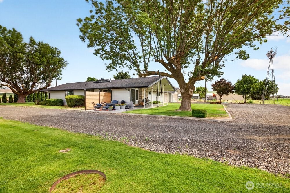 17211 Road 11 Property Photo 4