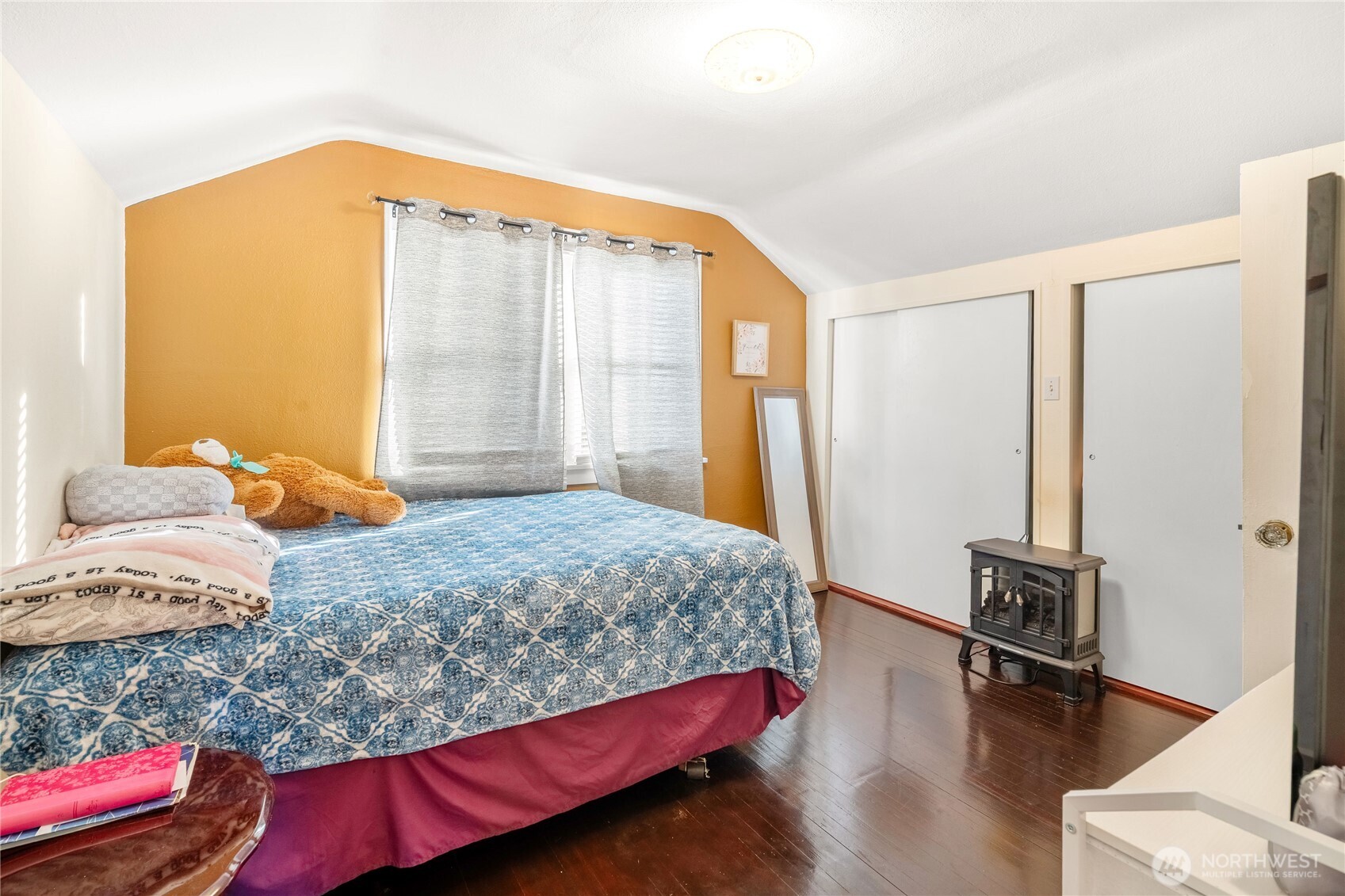 801 Spruce Street Property Photo 15