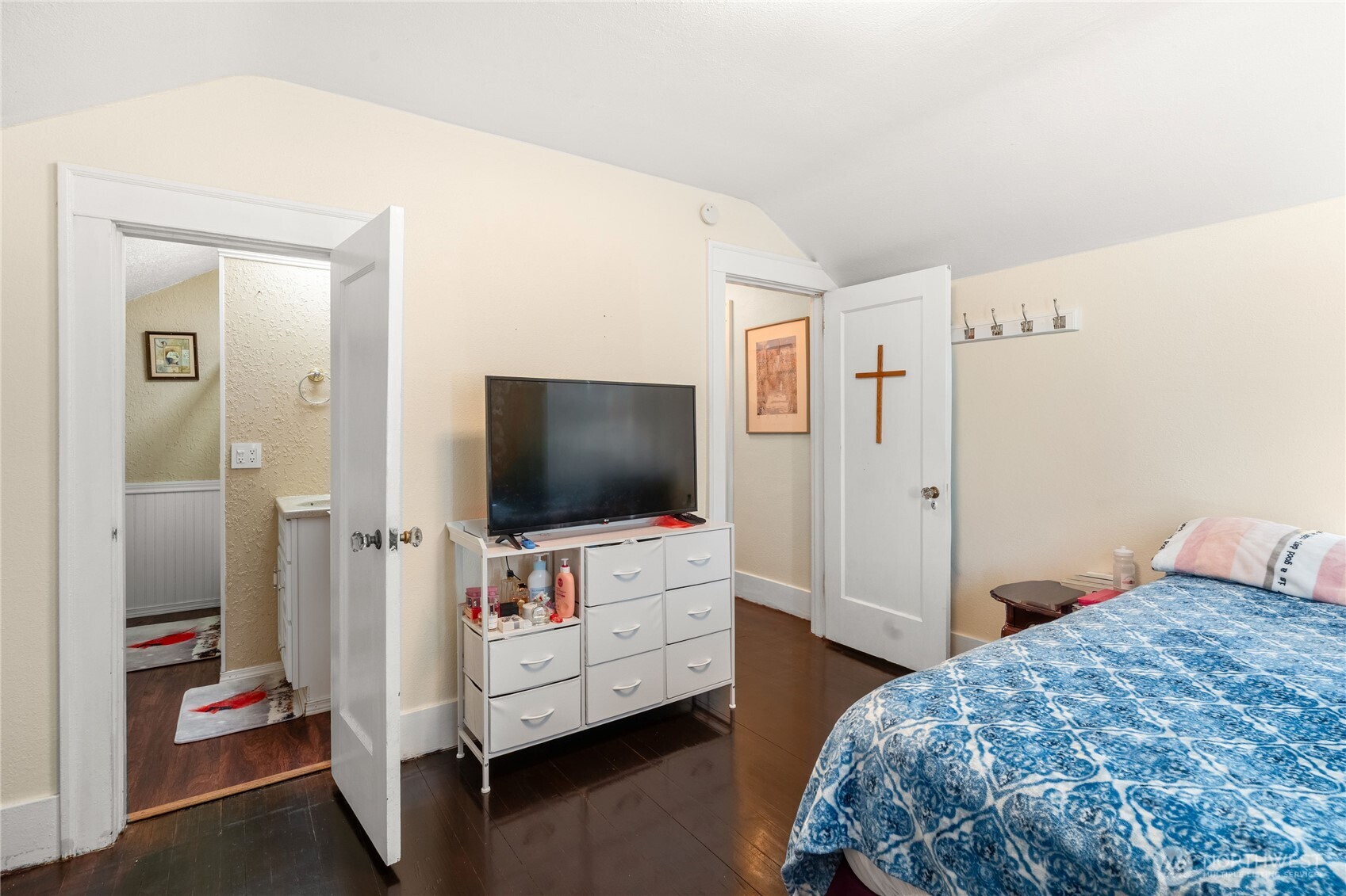 801 Spruce Street Property Photo 16