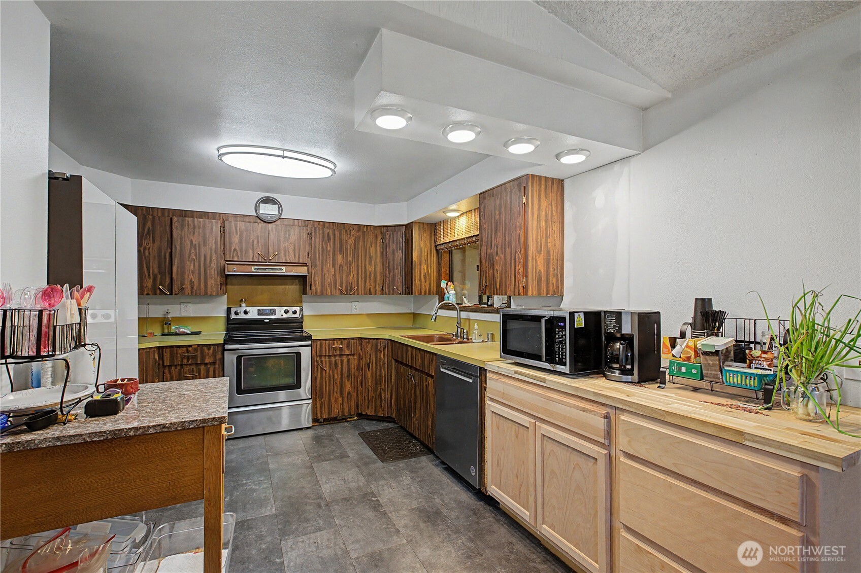 1299 Monte Elma Rd Property Photo 8