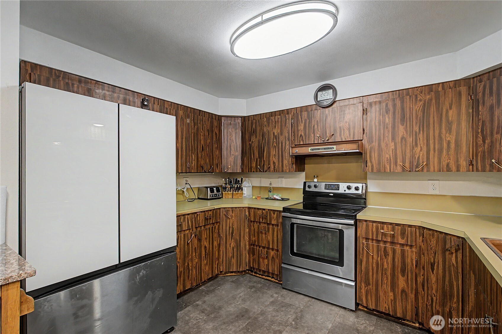 1299 Monte Elma Rd Property Photo 10