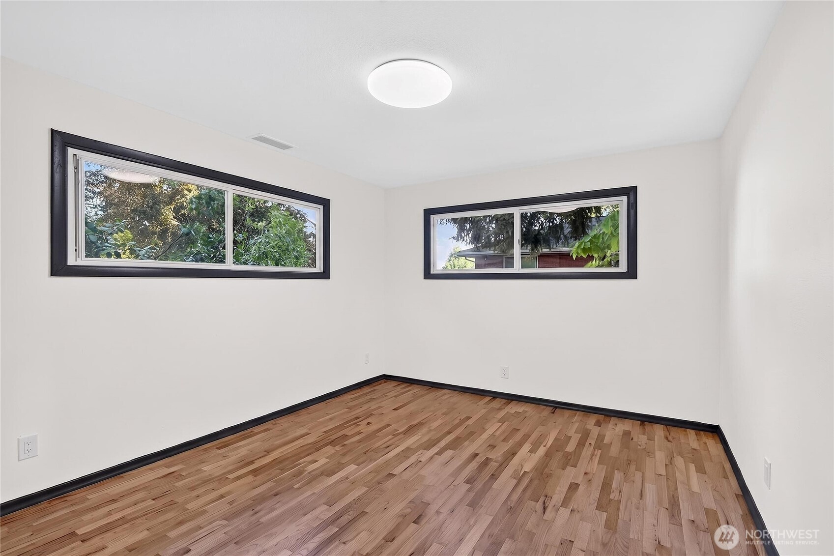 429 Harvard Avenue Property Photo 8