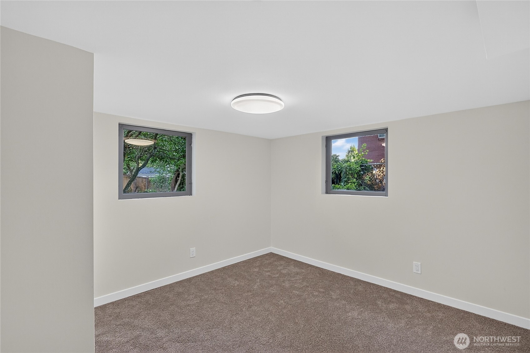 429 Harvard Avenue Property Photo 25