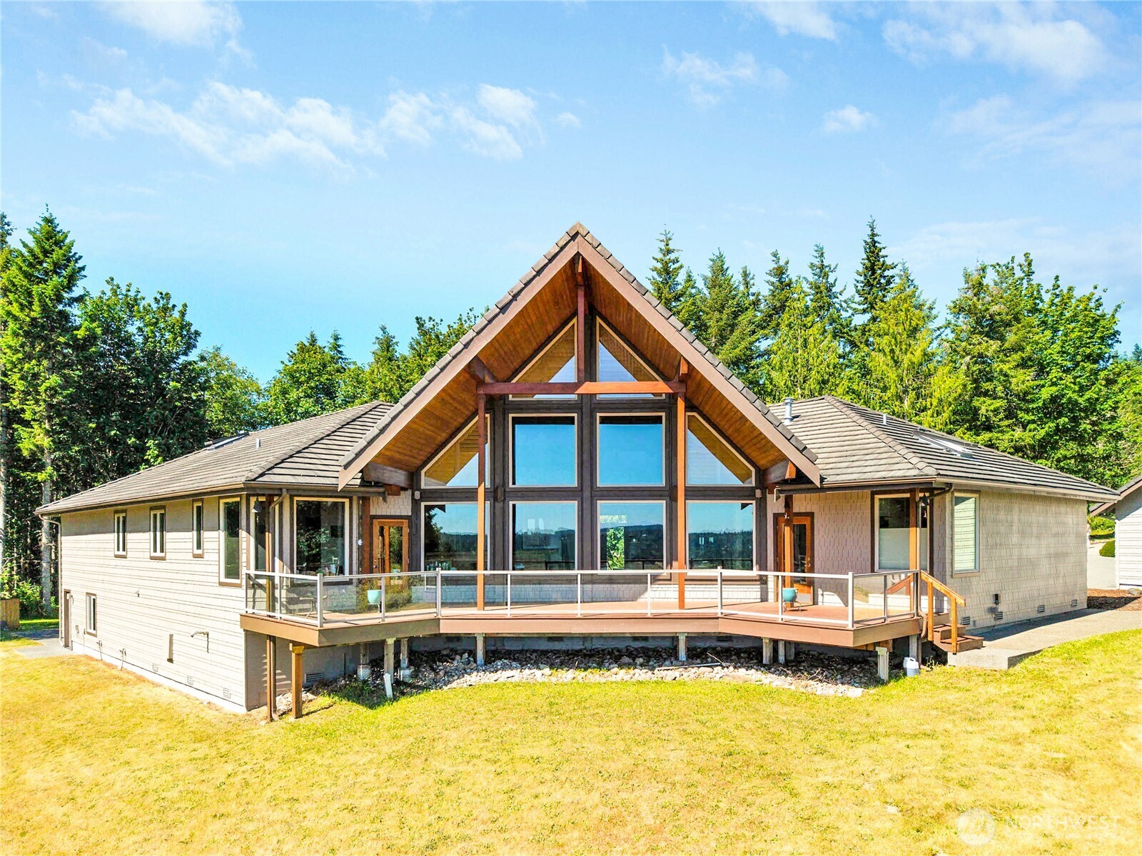 474 Blue Mountain Road Property Photo 1