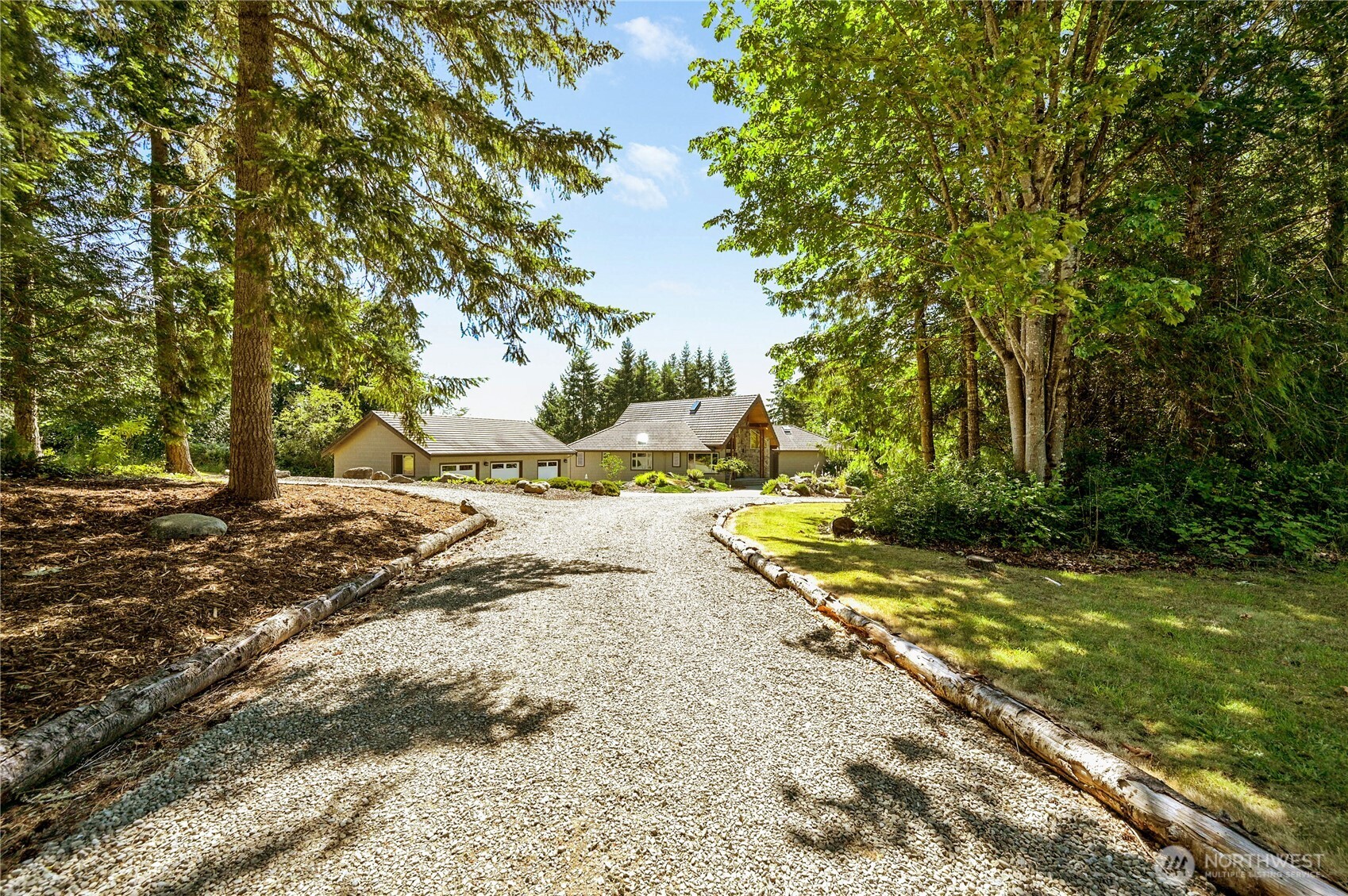 474 Blue Mountain Road Property Photo 4