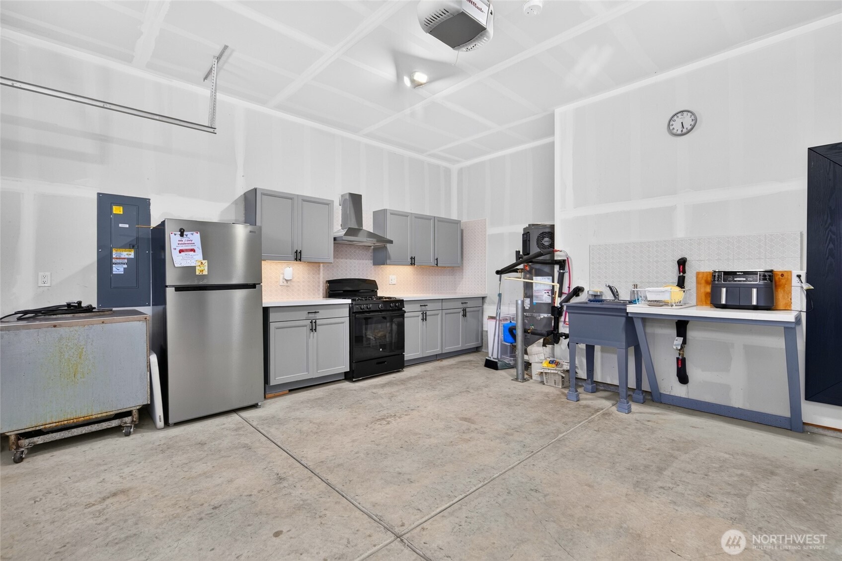 19757 119th Street Property Photo 32
