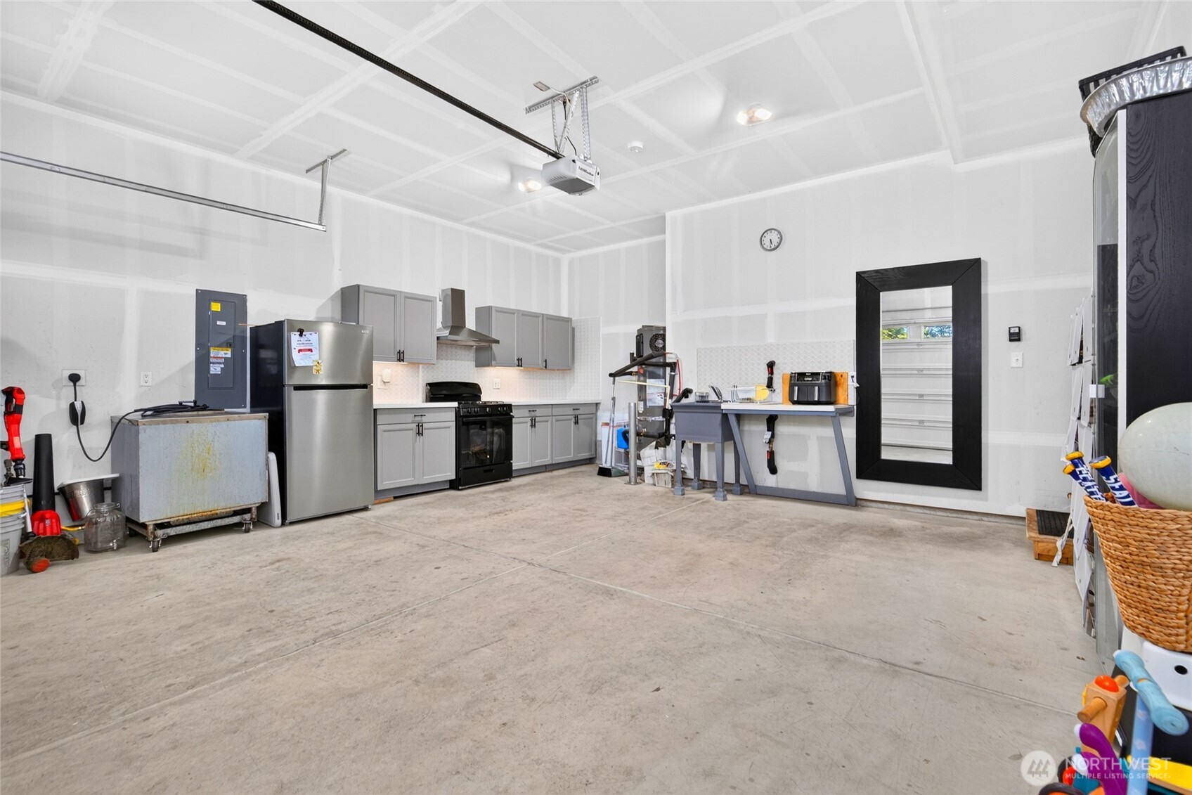 19757 119th Street Property Photo 33