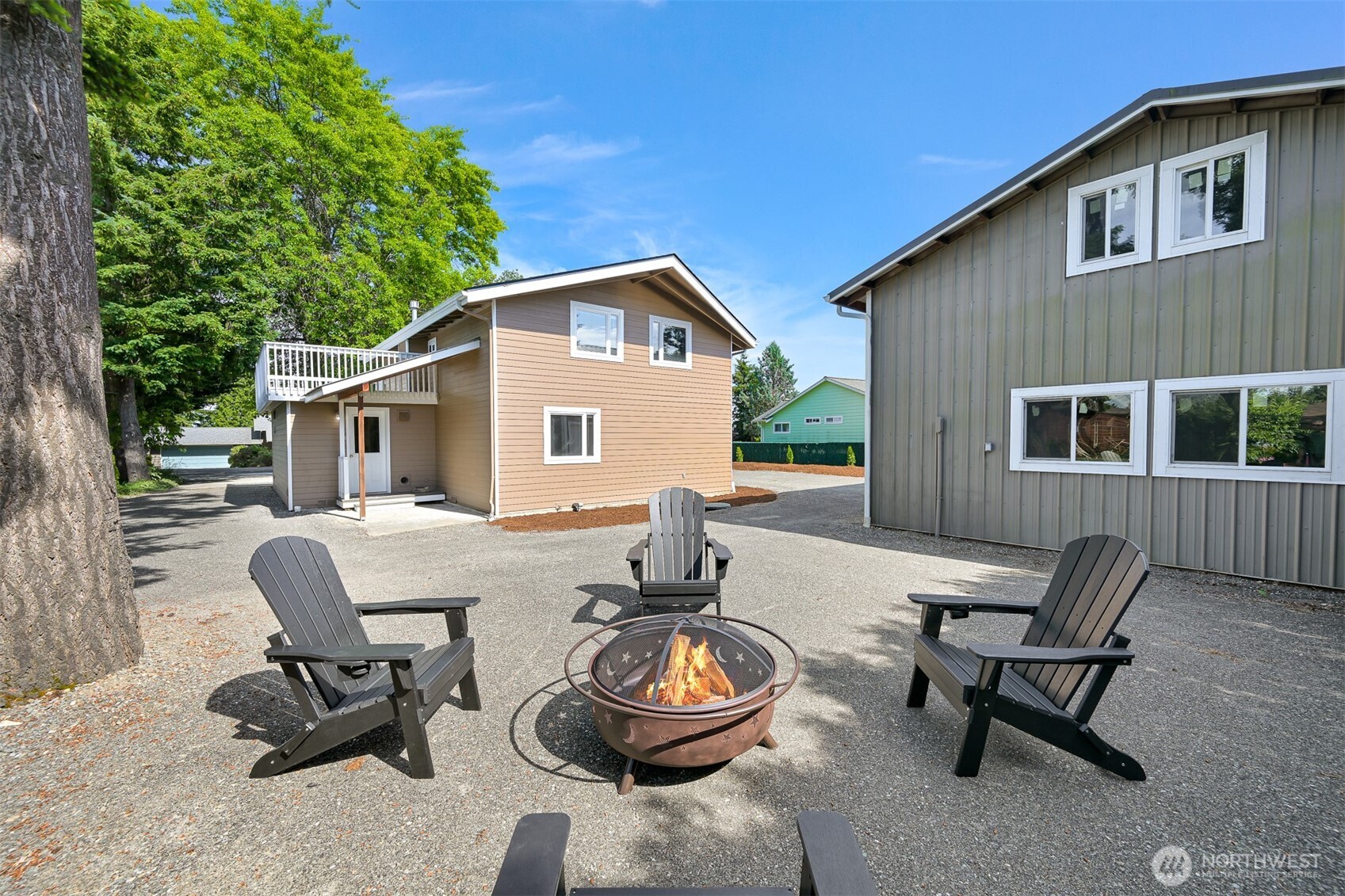 8141 Comox Road Property Photo 3