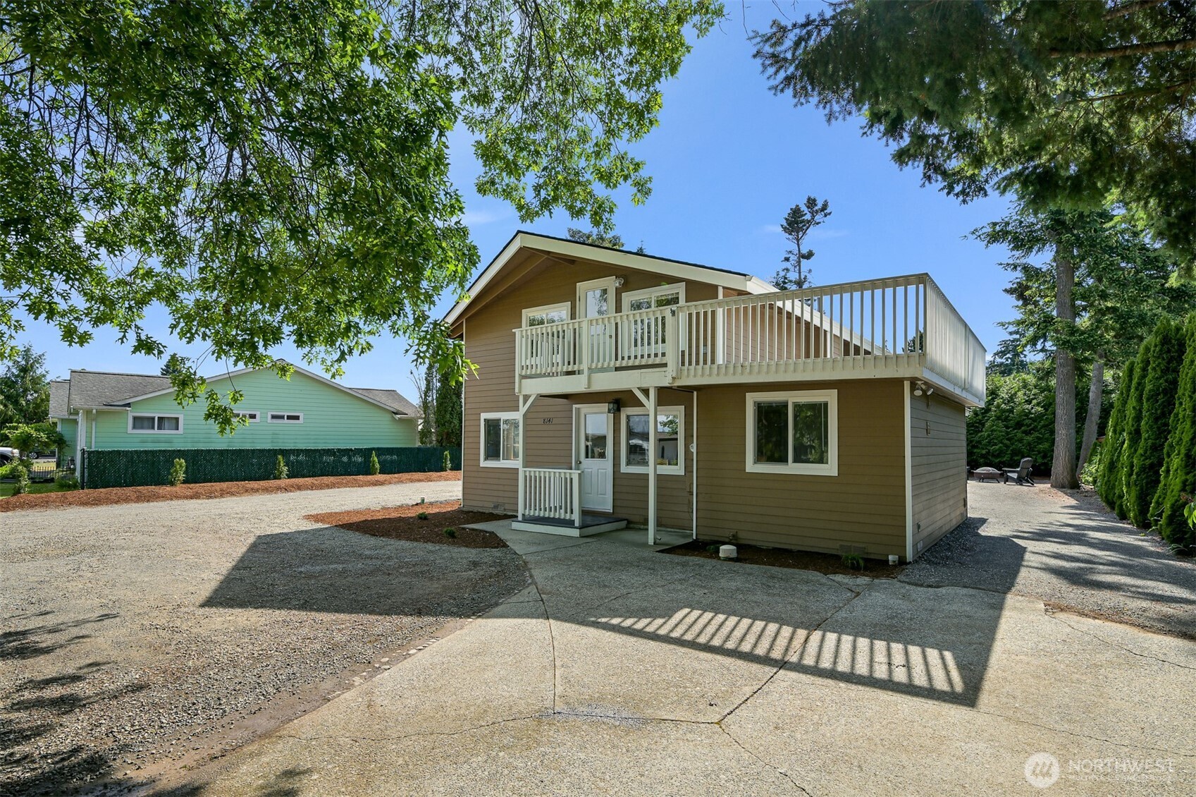 8141 Comox Road Property Photo 20