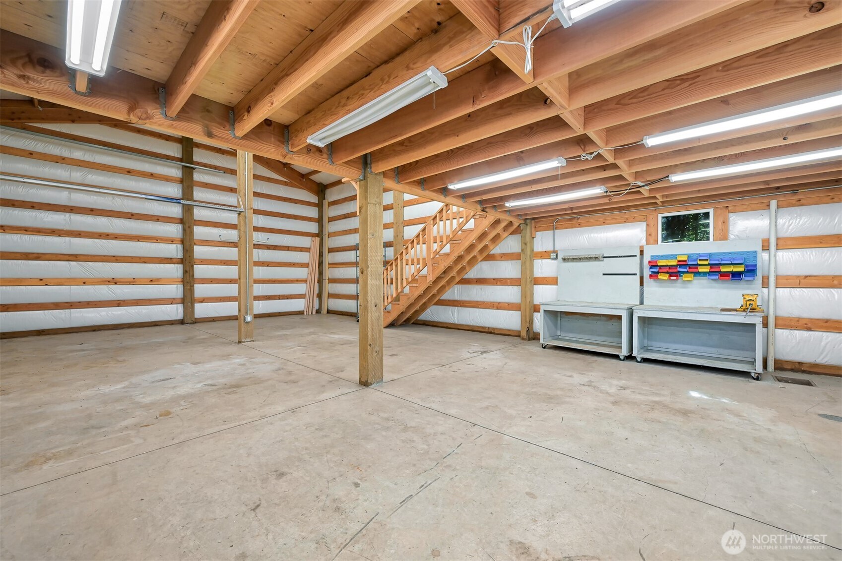 8141 Comox Road Property Photo 25