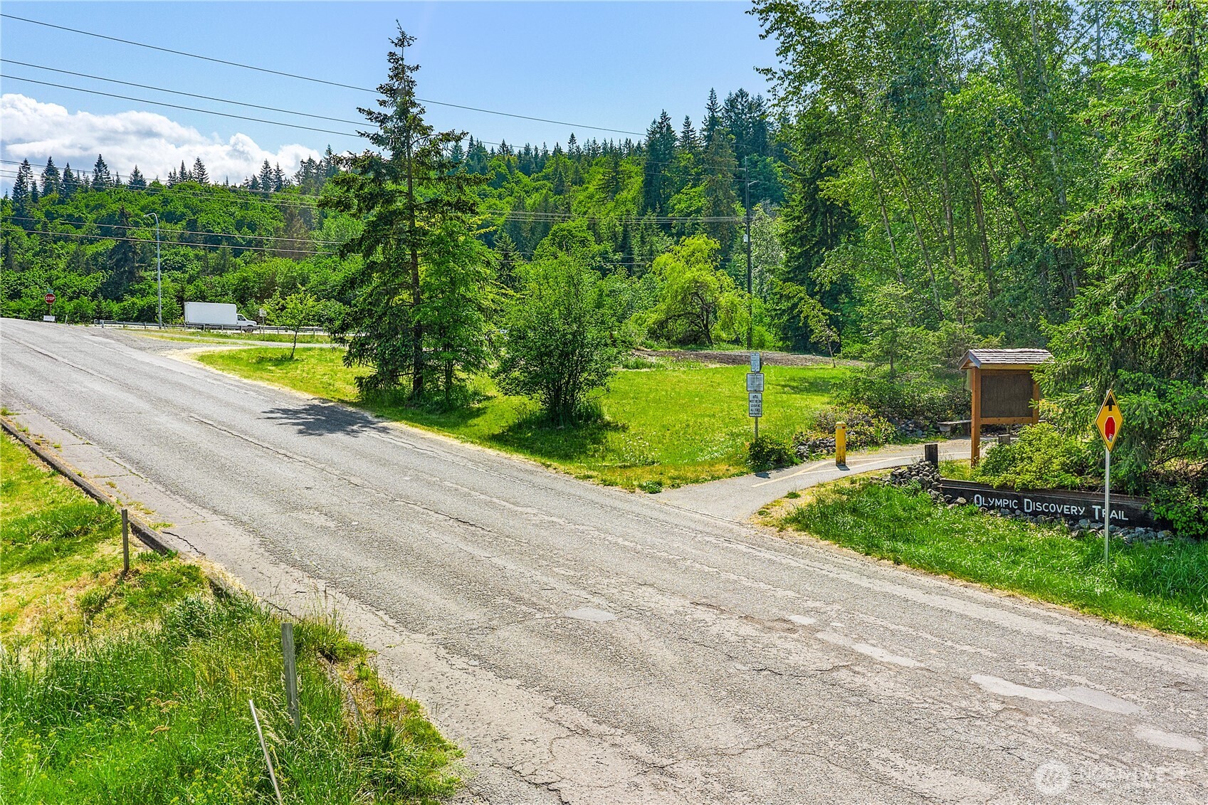 153 Strait View Drive Property Photo 2