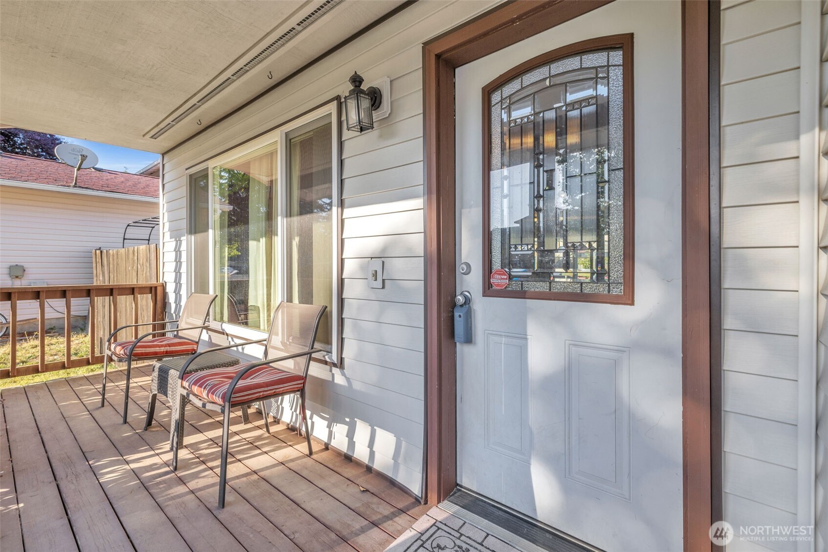460 Meadow Lane Property Photo 3