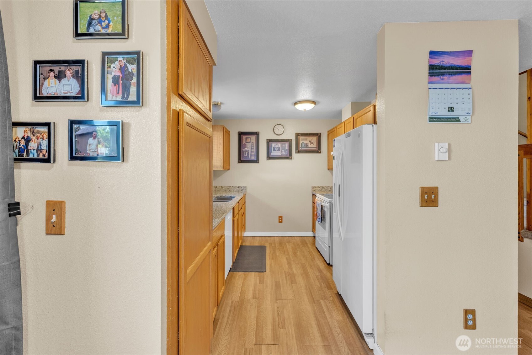 460 Meadow Lane Property Photo 6