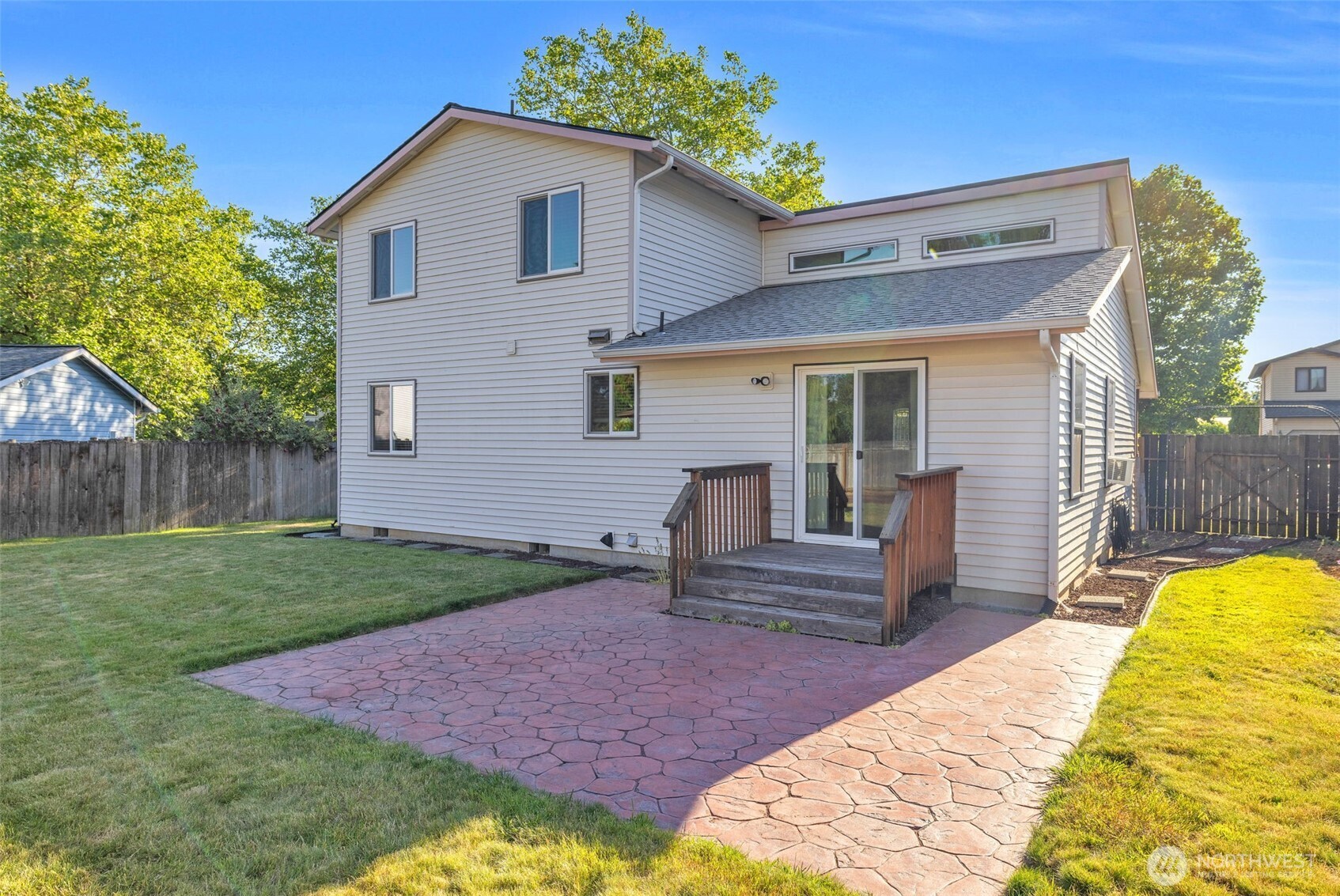 460 Meadow Lane Property Photo 23