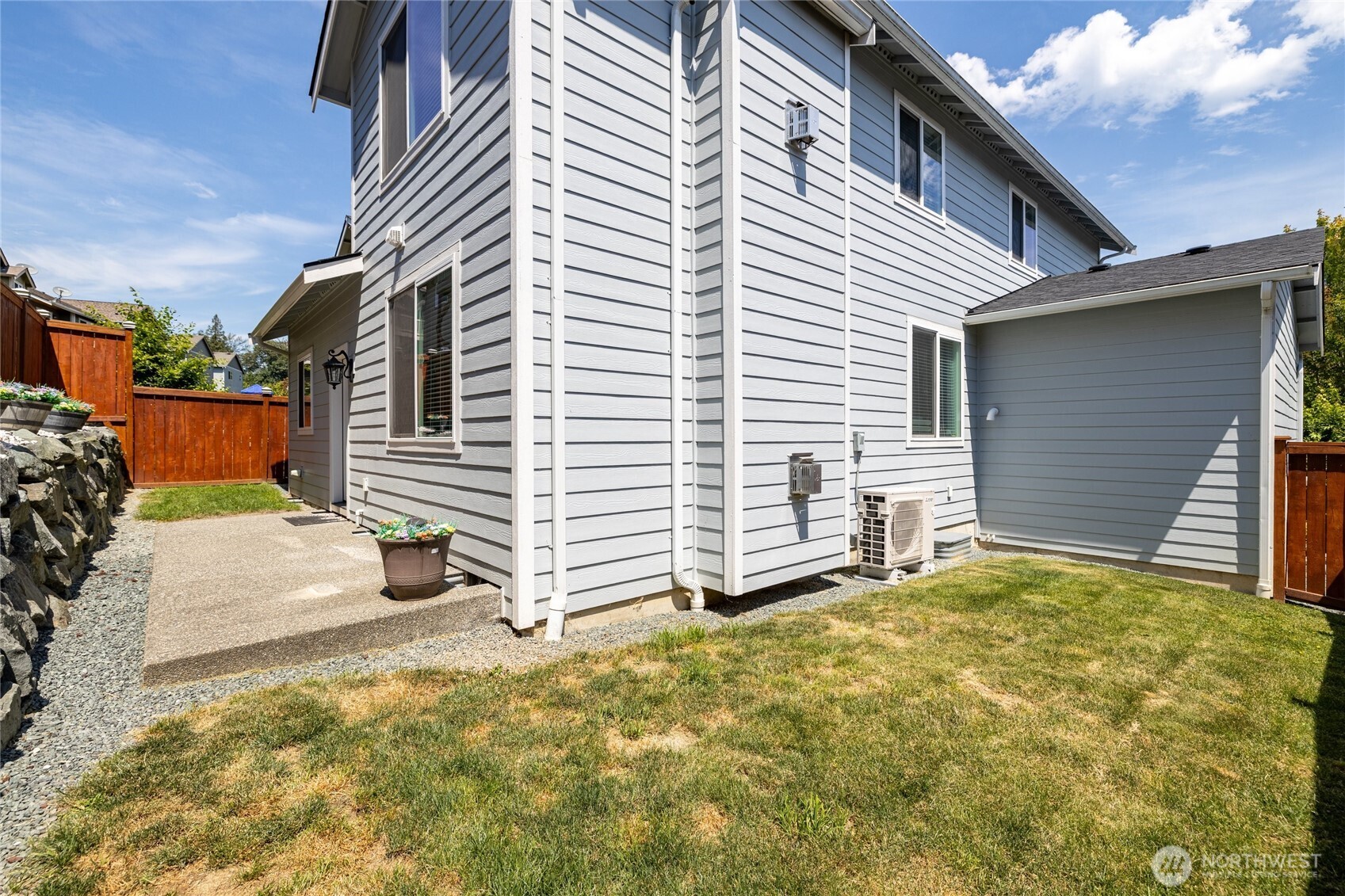 1420 E Gateway Heights Loop Property Photo 33