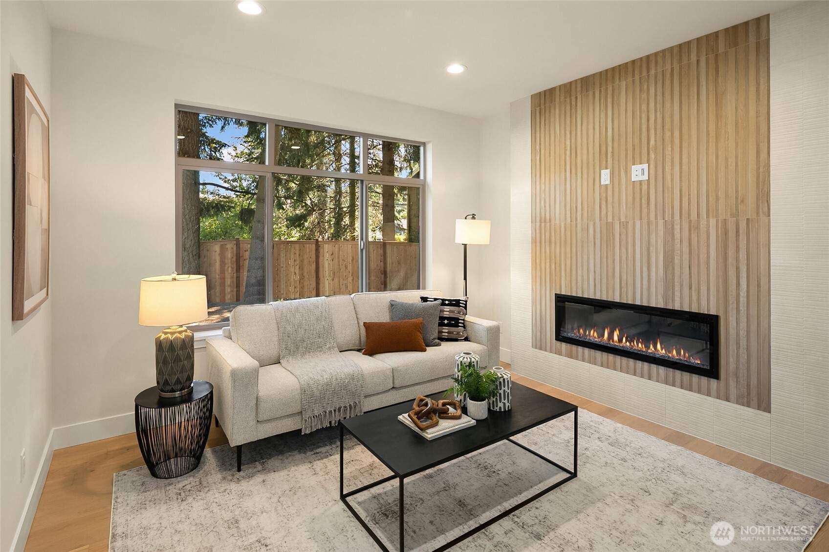 13121 Ne 103rd Place Property Photo 3