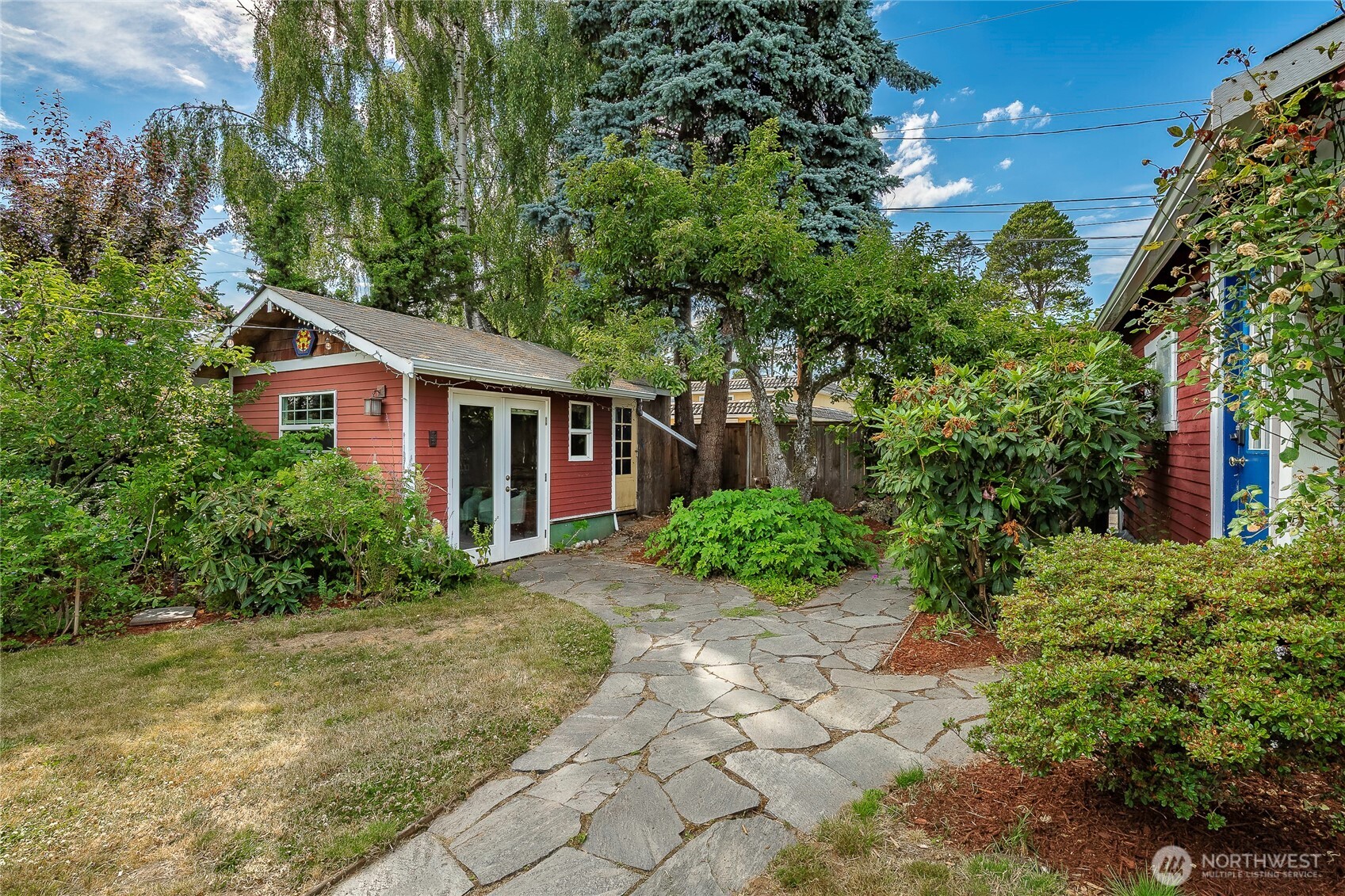 2817 Broadway Property Photo 27