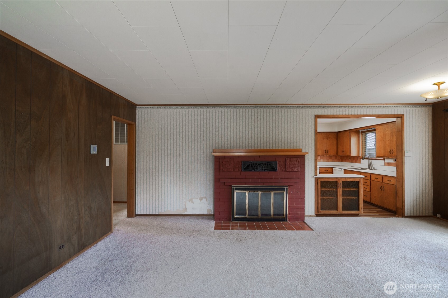 48242 Moen Road Property Photo 8