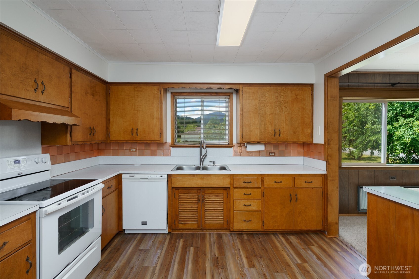 48242 Moen Road Property Photo 12