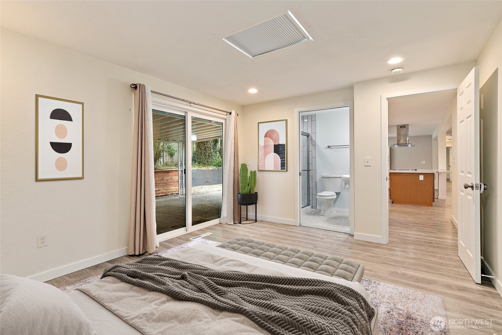 10511 Cedrona Street Property Photo 10